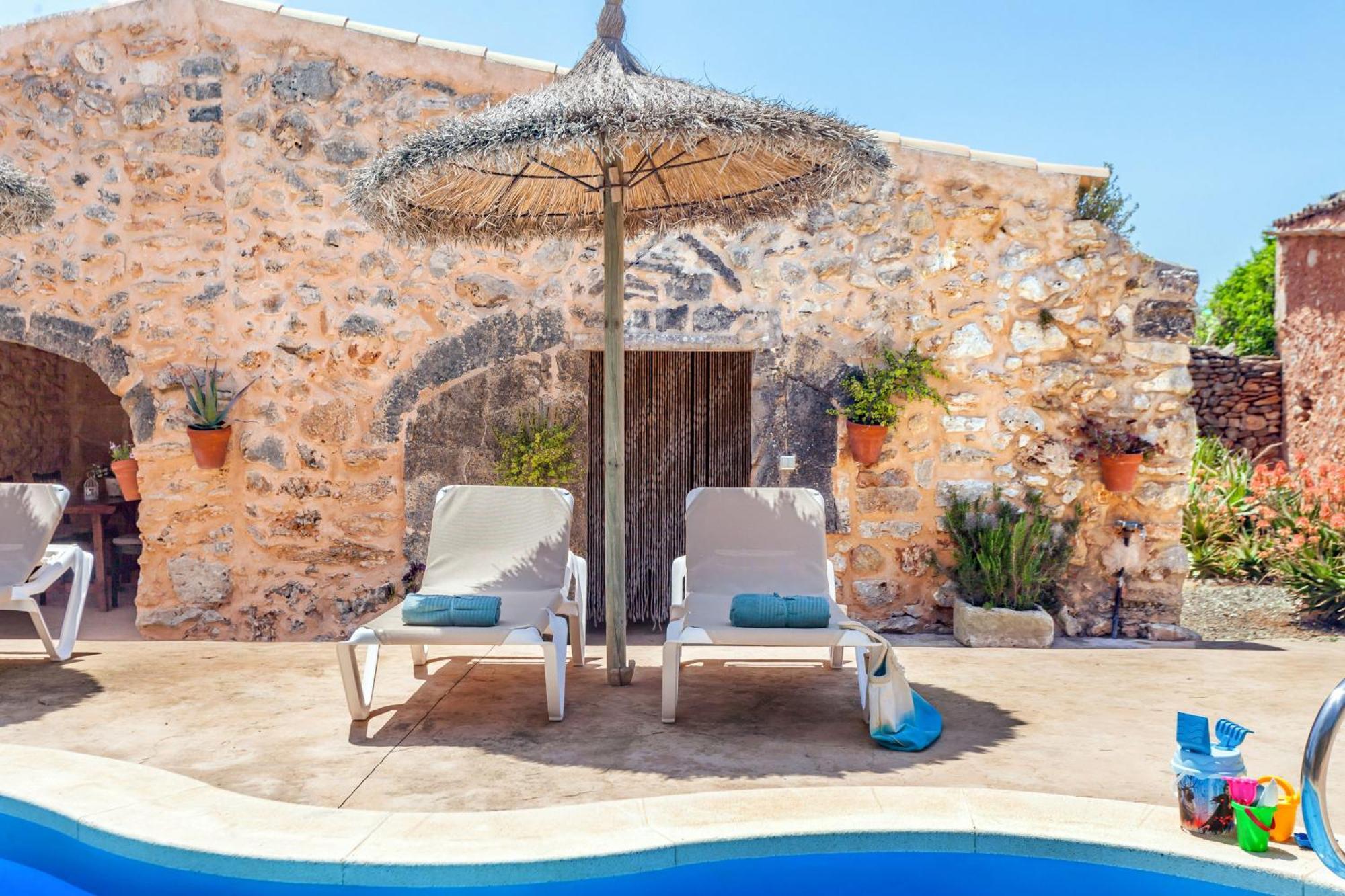 Casa Antigua Guest House Santanyi Exterior photo